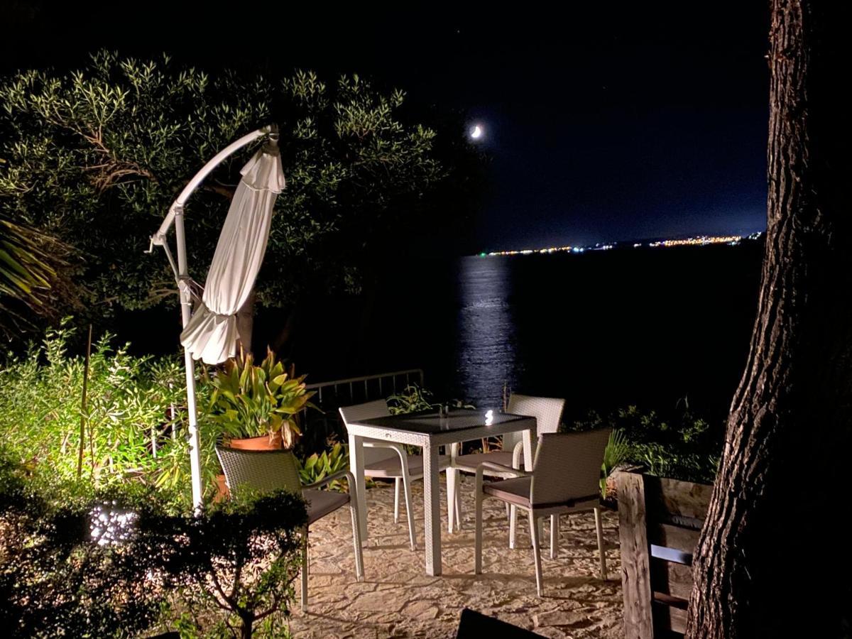 B&B Viadelmare Patu Luaran gambar