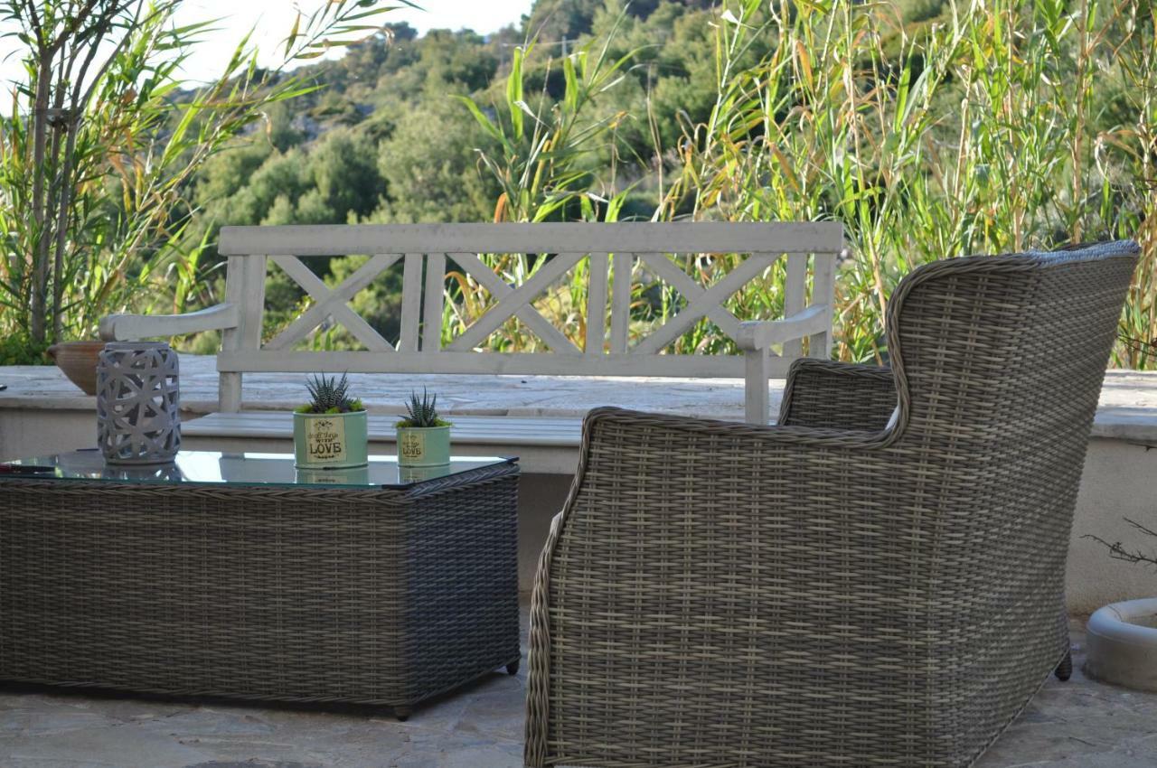 B&B Viadelmare Patu Luaran gambar
