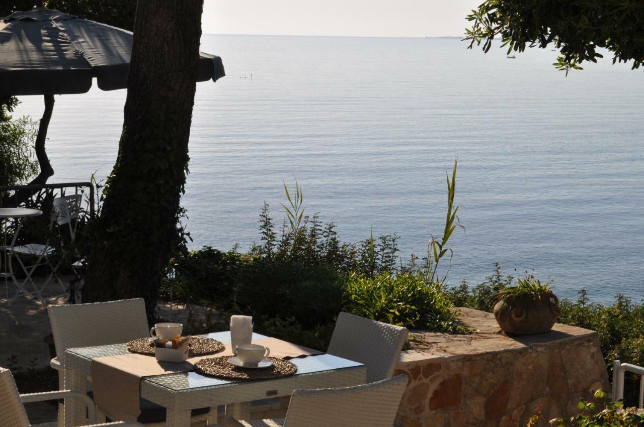 B&B Viadelmare Patu Luaran gambar